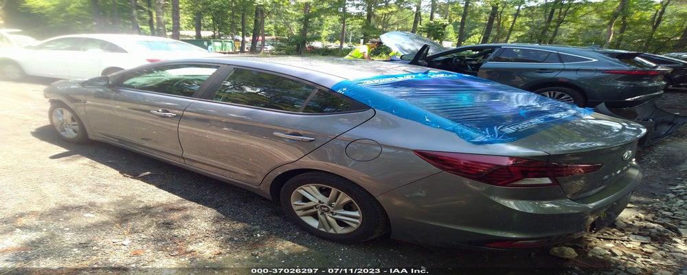 5NPD84LF3KH475407 2019 HYUNDAI ELANTRA photo no. 3