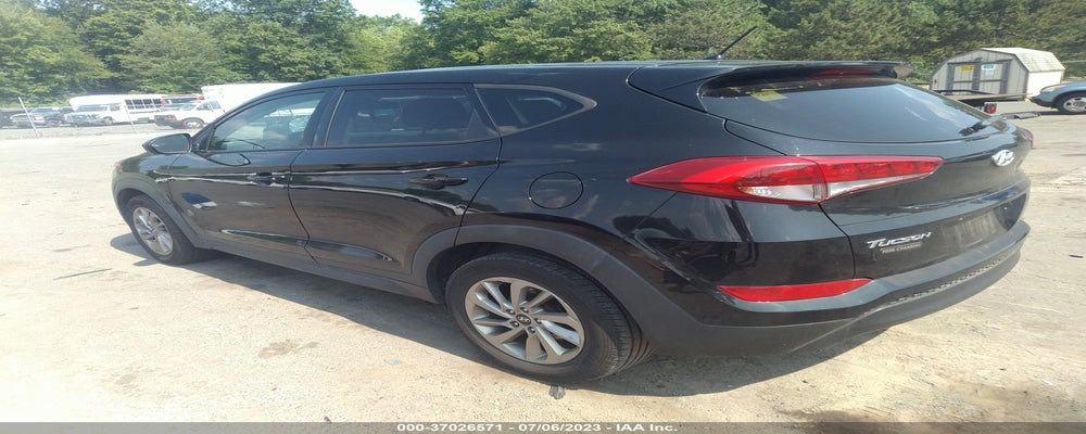 KM8J2CA43JU835131 2018 HYUNDAI TUCSON photo no. 3