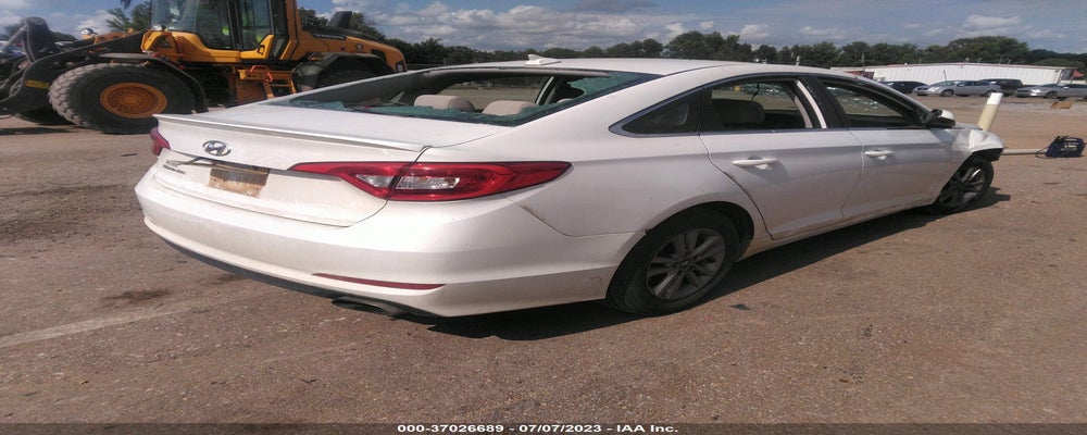 5NPE24AF3GH385044 2016 HYUNDAI SONATA photo no. 4