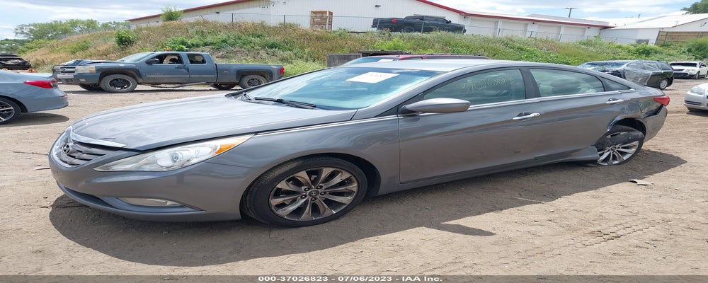 5NPEB4AC7BH078247 2011 HYUNDAI SONATA photo no. 2