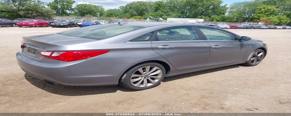 5NPEB4AC7BH078247 2011 HYUNDAI SONATA photo no. 4