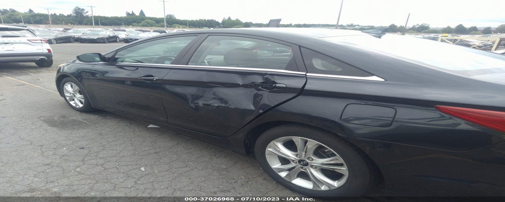 5NPEB4ACXBH071907 2011 HYUNDAI SONATA photo no. 6