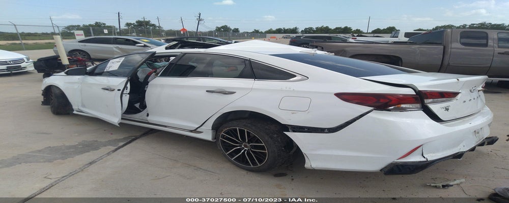 5NPE34AF3JH695179 2018 HYUNDAI SONATA photo no. 3