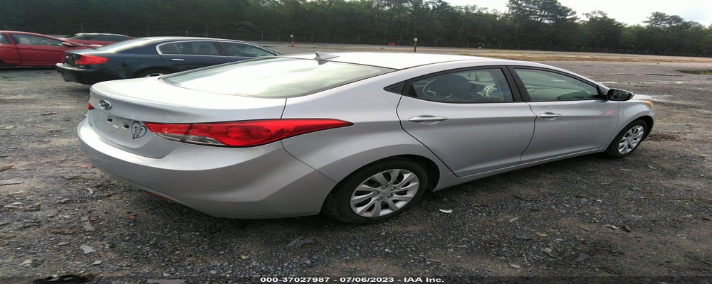 5NPDH4AE6BH044988 2011 HYUNDAI ELANTRA photo no. 4