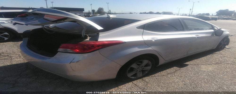 KMHDH4AE7DU019361 2013 HYUNDAI ELANTRA photo no. 4