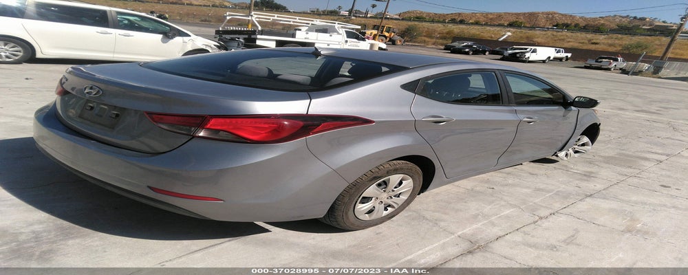 5NPDH4AE5GH709032 2016 HYUNDAI ELANTRA photo no. 4