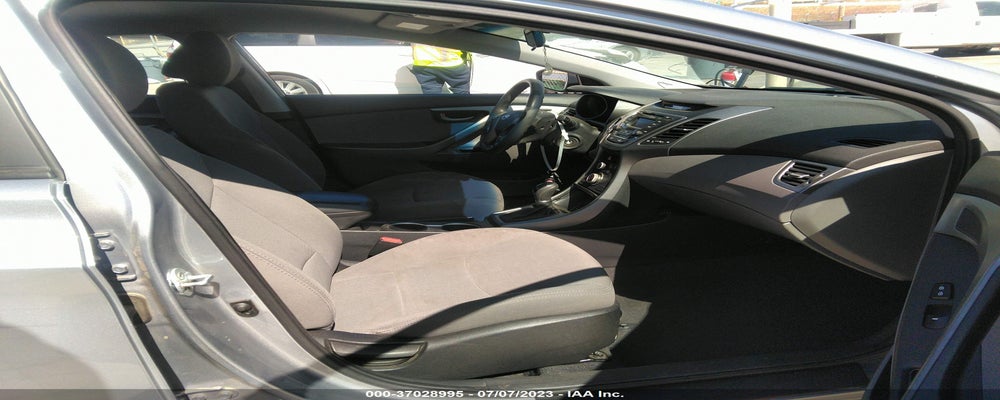 5NPDH4AE5GH709032 2016 HYUNDAI ELANTRA photo no. 5