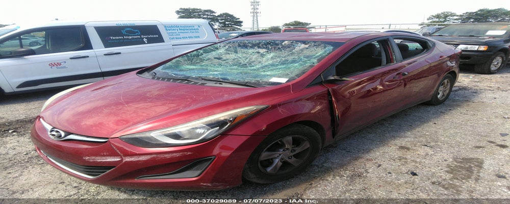 5NPDH4AE0FH645206 2015 HYUNDAI ELANTRA photo no. 2