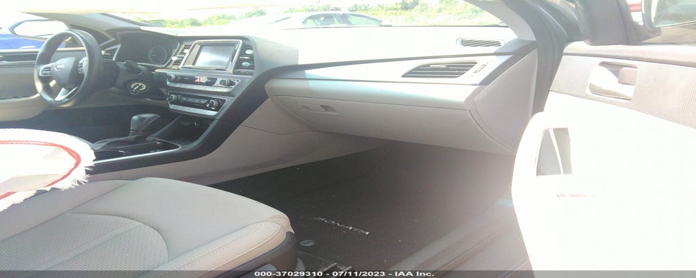 5NPE24AF4KH796056 2019 HYUNDAI SONATA photo no. 5