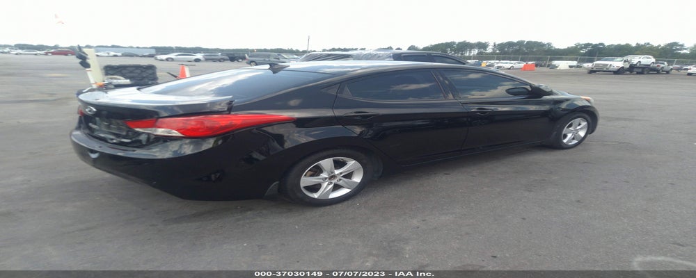 5NPDH4AEXDH196162 2013 HYUNDAI ELANTRA photo no. 4