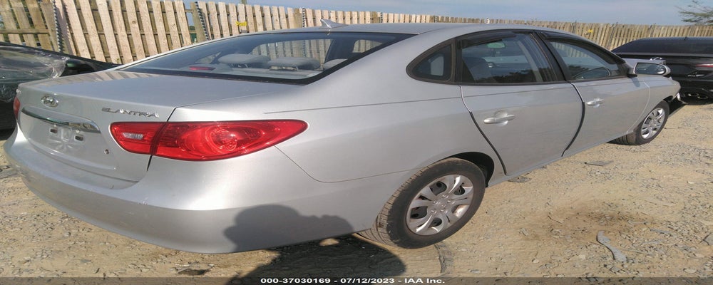 KMHDU4AD0AU972749 2010 HYUNDAI ELANTRA photo no. 4