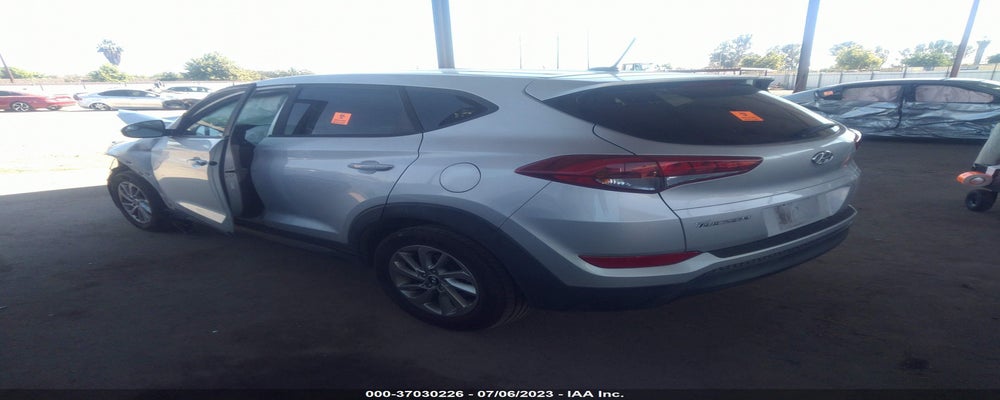 KM8J23A40HU486701 2017 HYUNDAI TUCSON photo no. 3