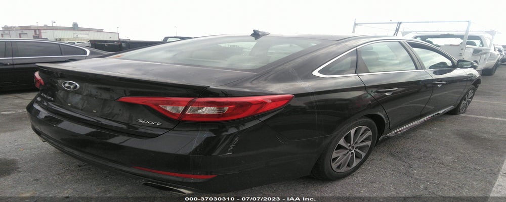 5NPE34AF8FH093935 2015 HYUNDAI SONATA photo no. 4