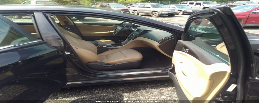 5NPEC4AC4BH039824 2011 HYUNDAI SONATA photo no. 5