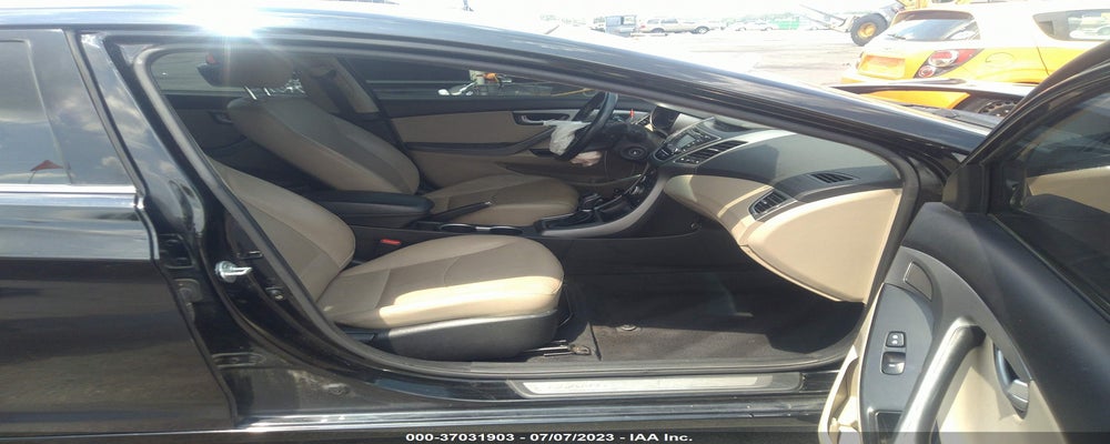 KMHDH4AE8FU326850 2015 HYUNDAI ELANTRA photo no. 5