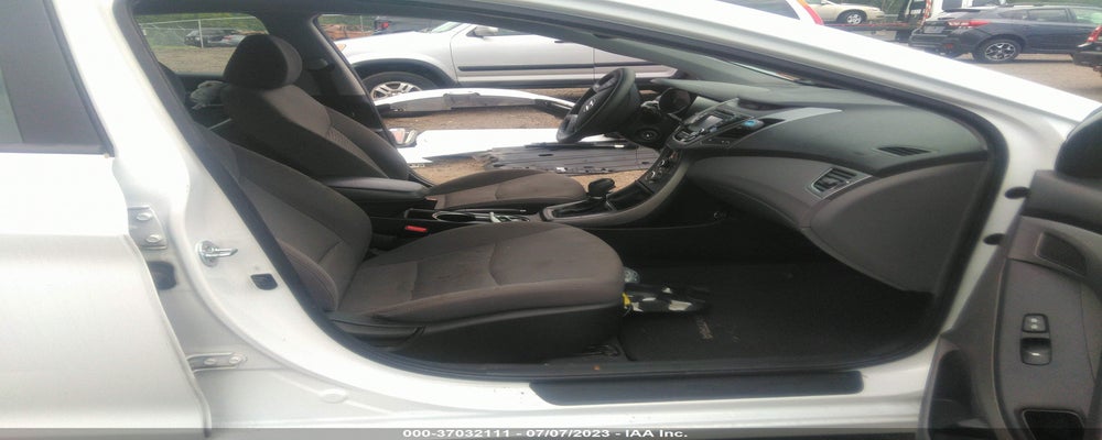 5NPDH4AE7FH611053 2015 HYUNDAI ELANTRA photo no. 5