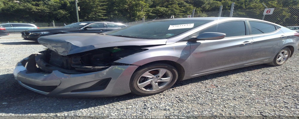 5NPDH4AE7FH558788 2015 HYUNDAI ELANTRA photo no. 2