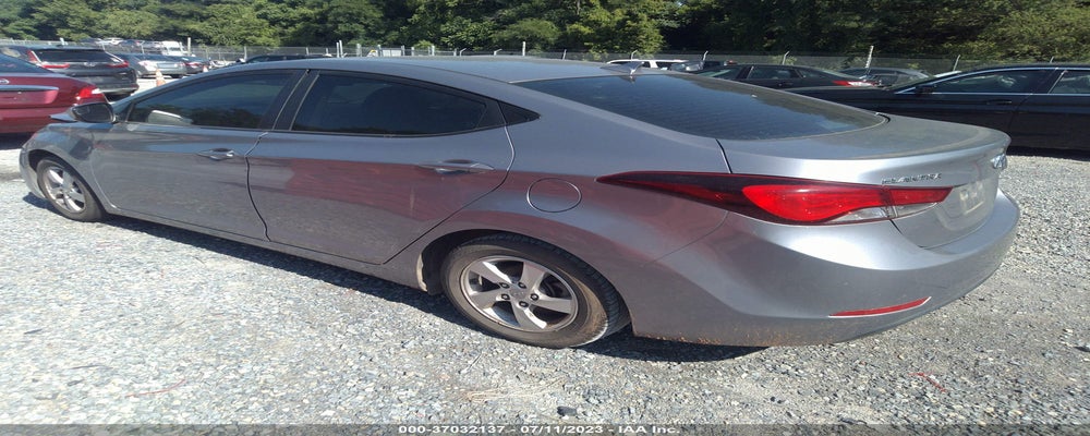 5NPDH4AE7FH558788 2015 HYUNDAI ELANTRA photo no. 3