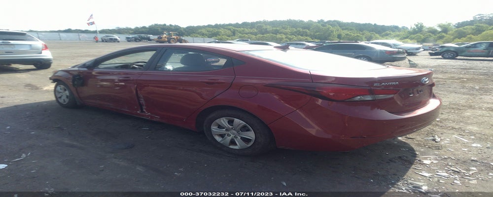 KMHDH4AE6GU655807 2016 HYUNDAI ELANTRA photo no. 3