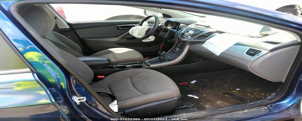 5NPDH4AE4GH786748 2016 HYUNDAI ELANTRA photo no. 5