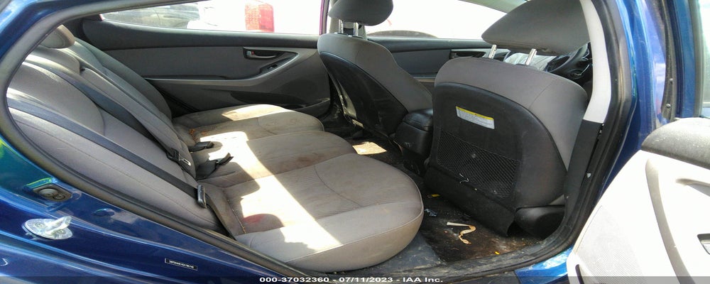 5NPDH4AE4GH786748 2016 HYUNDAI ELANTRA photo no. 8