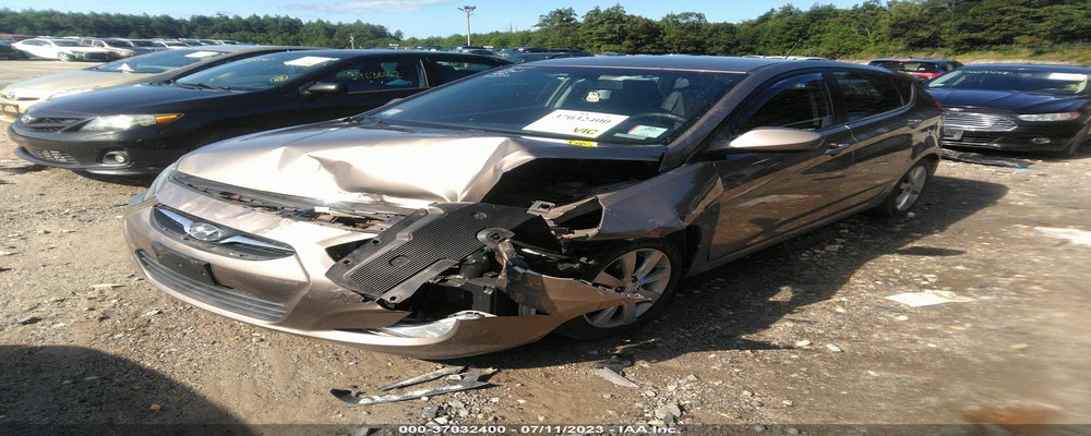 KMHCU5AE5CU037501 2012 HYUNDAI ACCENT photo no. 2