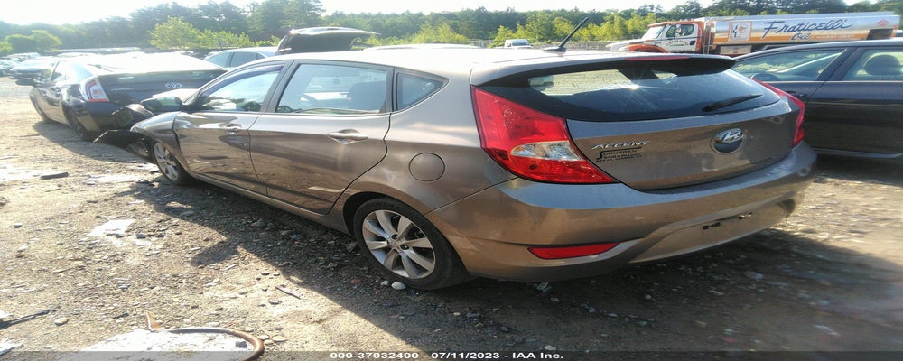 KMHCU5AE5CU037501 2012 HYUNDAI ACCENT photo no. 3