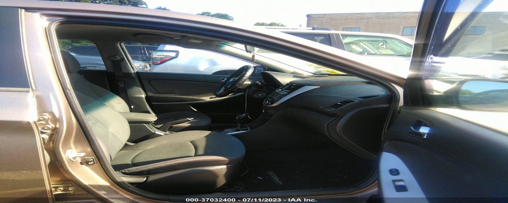 KMHCU5AE5CU037501 2012 HYUNDAI ACCENT photo no. 5