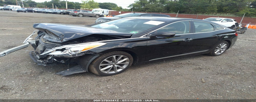 KMHFG4JG8GA506054 2016 HYUNDAI AZERA photo no. 2