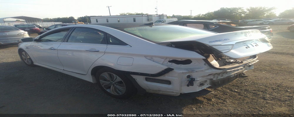KMHEC4A49EA102643 2014 HYUNDAI SONATA photo no. 3