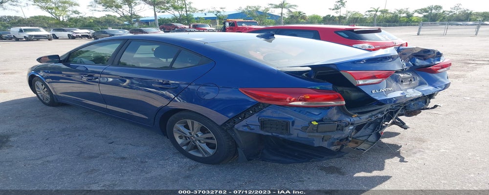 5NPD84LF4JH238407 2018 HYUNDAI ELANTRA photo no. 3