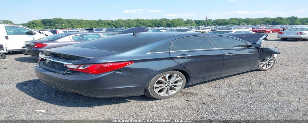 5NPEC4AB3DH646808 2013 HYUNDAI SONATA photo no. 4