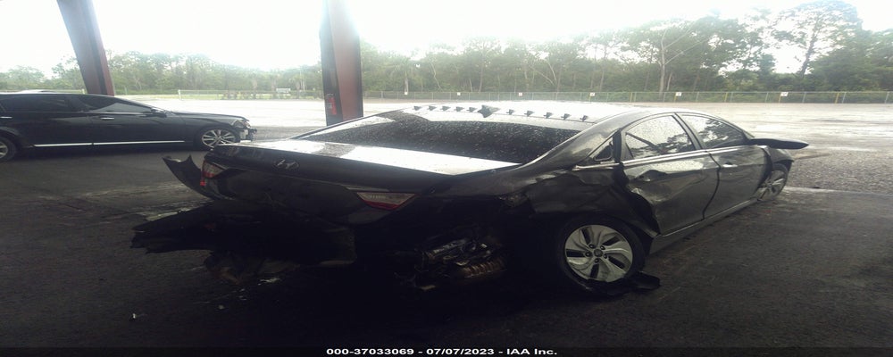 5NPEB4AC0EH822193 2014 HYUNDAI SONATA photo no. 4