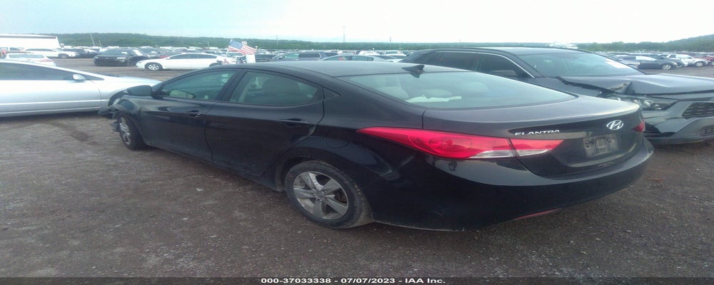 5NPDH4AEXDH262323 2013 HYUNDAI ELANTRA photo no. 3