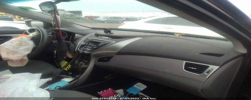 5NPDH4AEXDH262323 2013 HYUNDAI ELANTRA photo no. 5