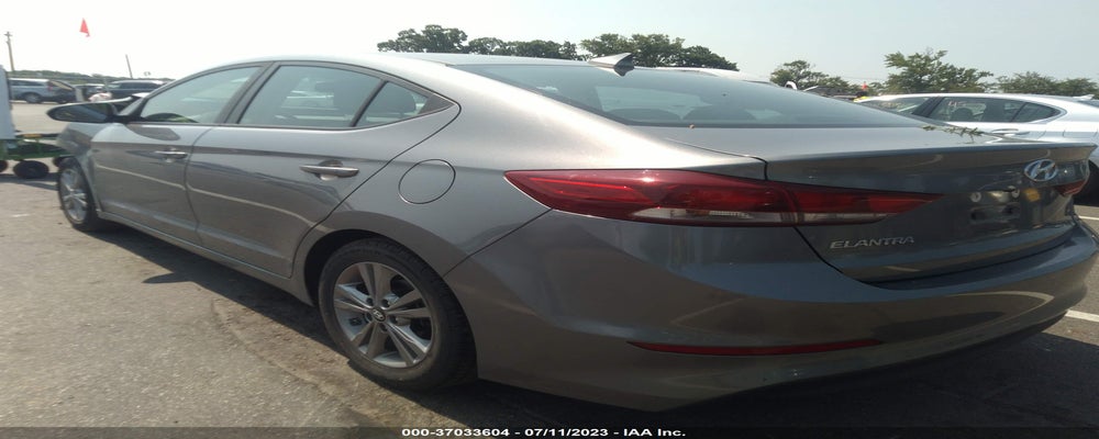 KMHD84LF4JU557467 2018 HYUNDAI ELANTRA photo no. 3