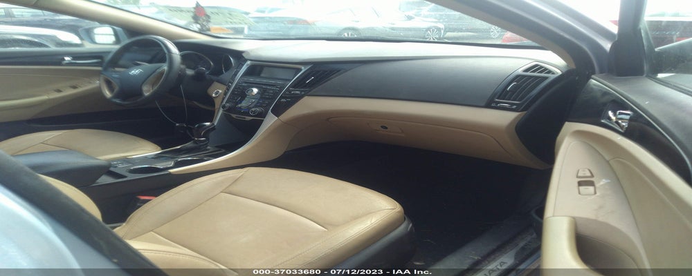 5NPEC4AC5BH159938 2011 HYUNDAI SONATA photo no. 5
