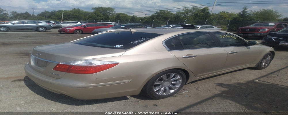 KMHGC4DE3BU117582 2011 HYUNDAI GENESIS photo no. 4