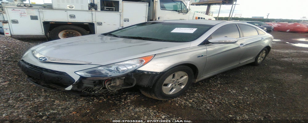KMHEC4A47BA005310 2011 HYUNDAI SONATA photo no. 2