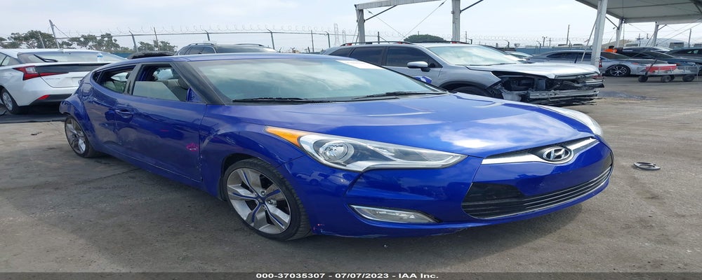 KMHTC6AD2CU067605 2012 HYUNDAI VELOSTER photo no. 2