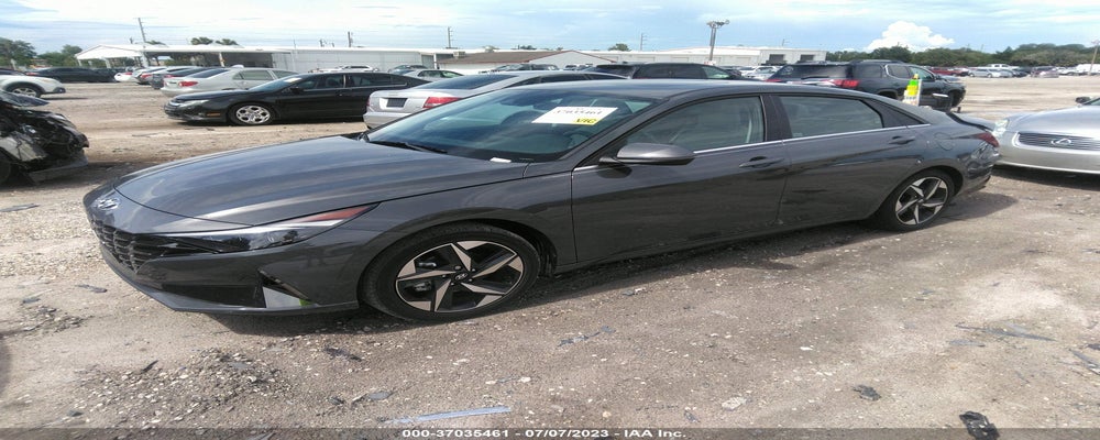 KMHLP4AG9PU561114 2023 HYUNDAI ELANTRA photo no. 2