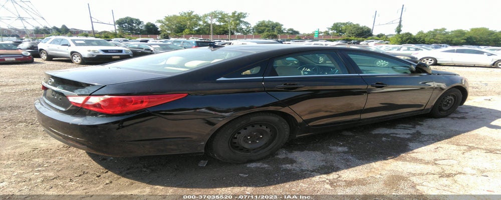 5NPEB4AC3CH457117 2012 HYUNDAI SONATA photo no. 4
