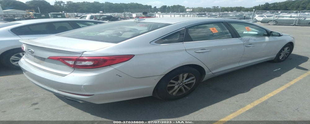 5NPE24AF7GH385838 2016 HYUNDAI SONATA photo no. 4