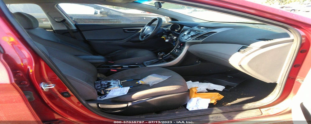 5NPDH4AE4GH750171 2016 HYUNDAI ELANTRA photo no. 5