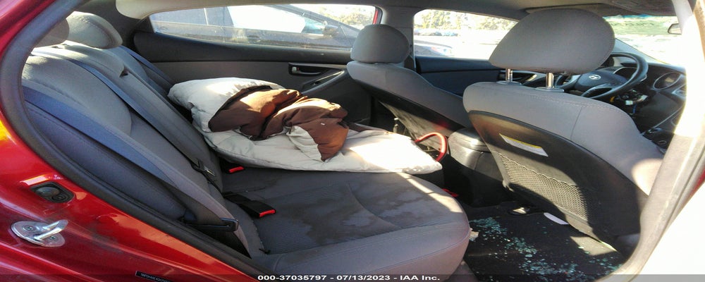 5NPDH4AE4GH750171 2016 HYUNDAI ELANTRA photo no. 8