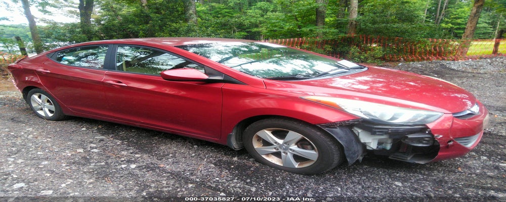 5NPDH4AE3D8351361 2013 HYUNDAI ELANTRA photo no. 1