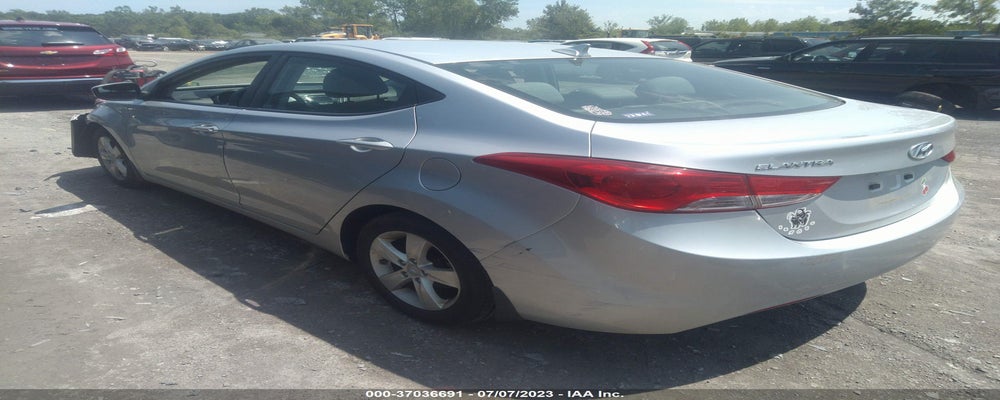 5NPDH4AE2DH227579 2013 HYUNDAI ELANTRA photo no. 3