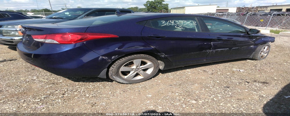 5NPDH4AE7DH293030 2013 HYUNDAI ELANTRA photo no. 4