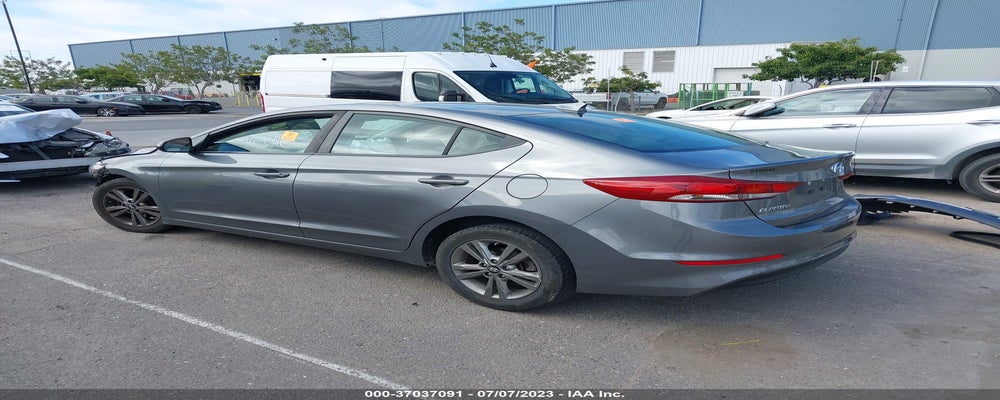 5NPD84LF5JH366154 2018 HYUNDAI ELANTRA photo no. 3