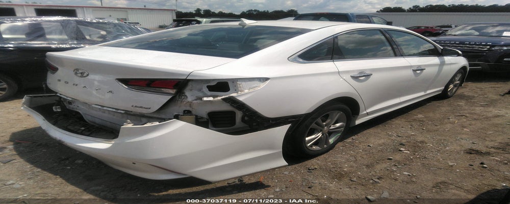 5NPE34AF1JH643453 2018 HYUNDAI SONATA photo no. 4